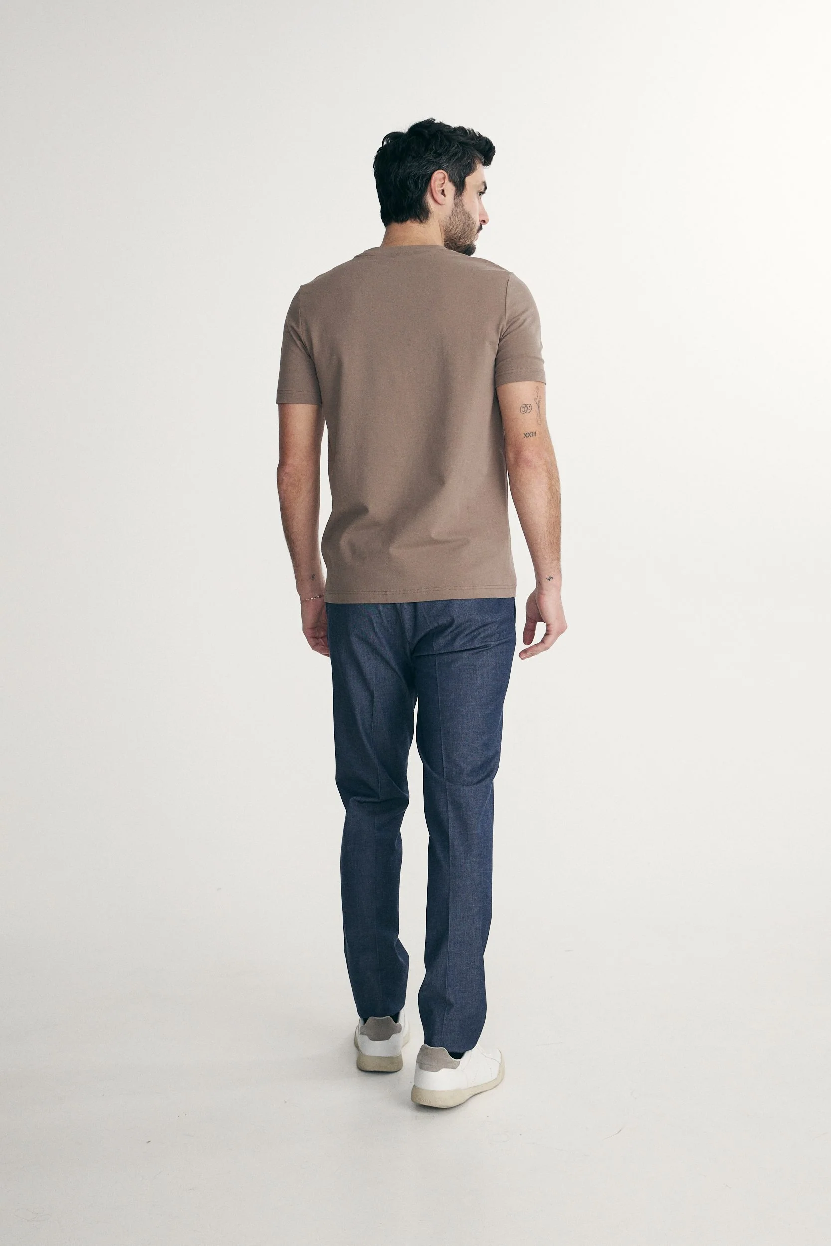 Basic crew neck T-shirt - Image 10