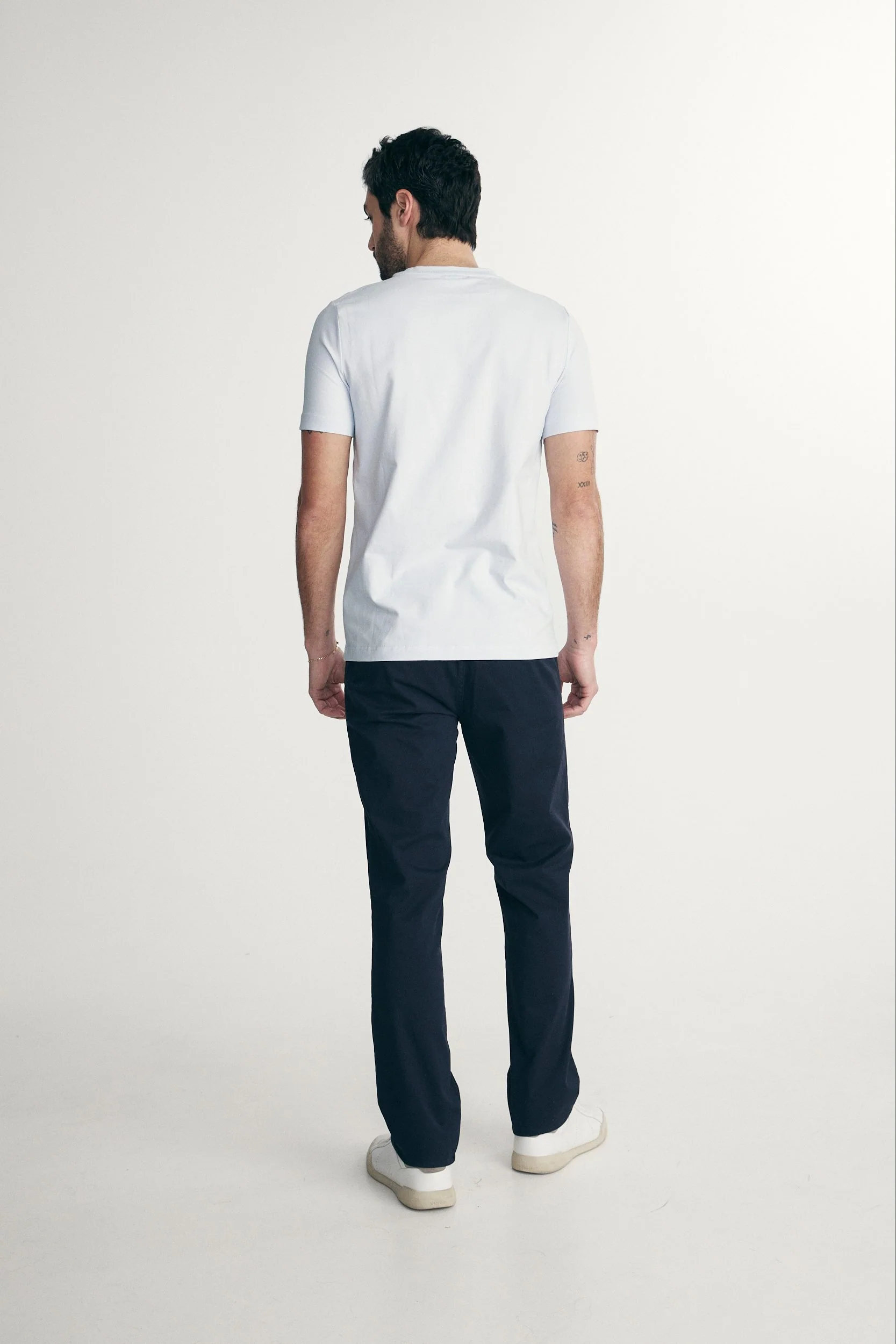 Basic crew neck T-shirt - Image 12