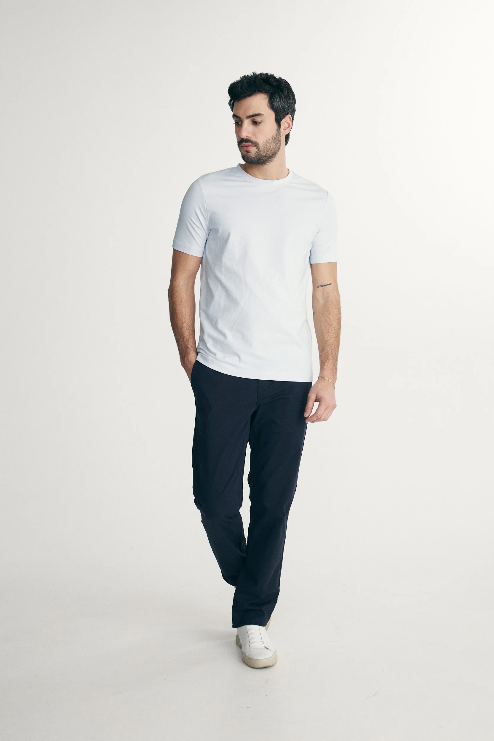 Basic crew neck T-shirt - Image 13