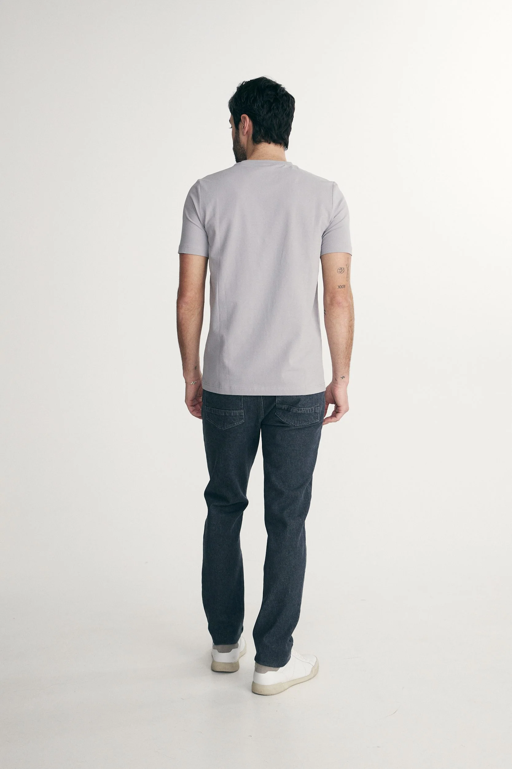 Basic crew neck T-shirt - Image 8