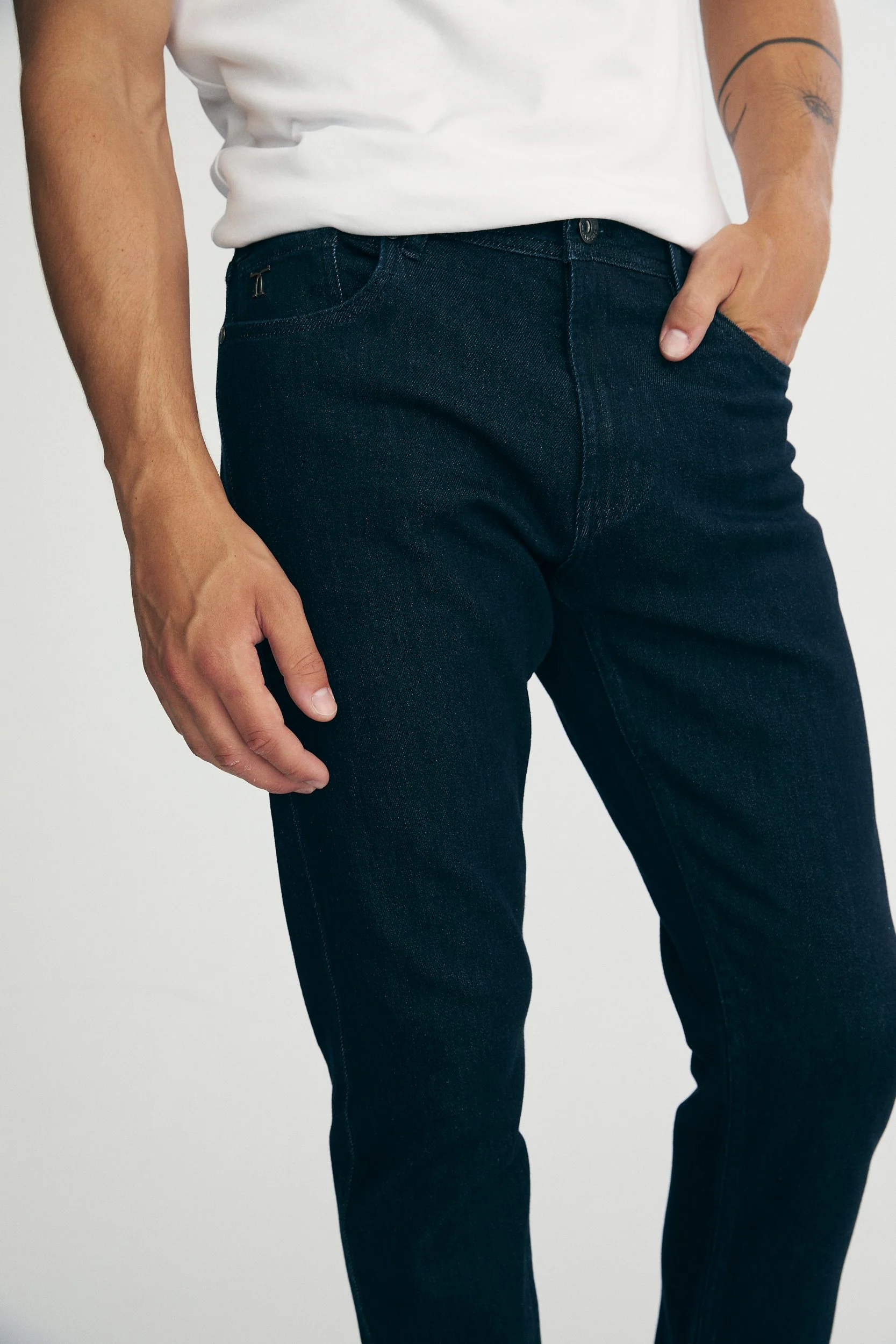 Slim fit jeans - Image 3