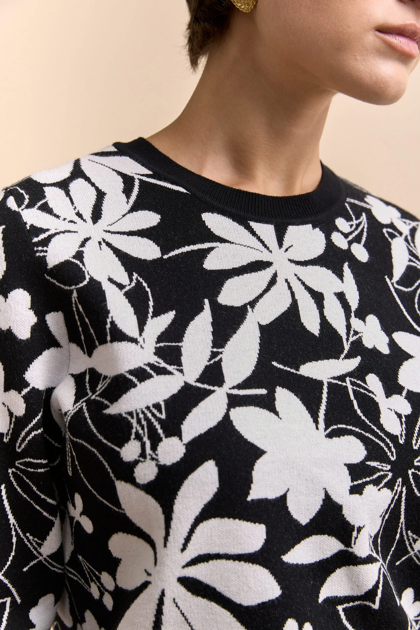 Floral jacquard sweater - Image 4