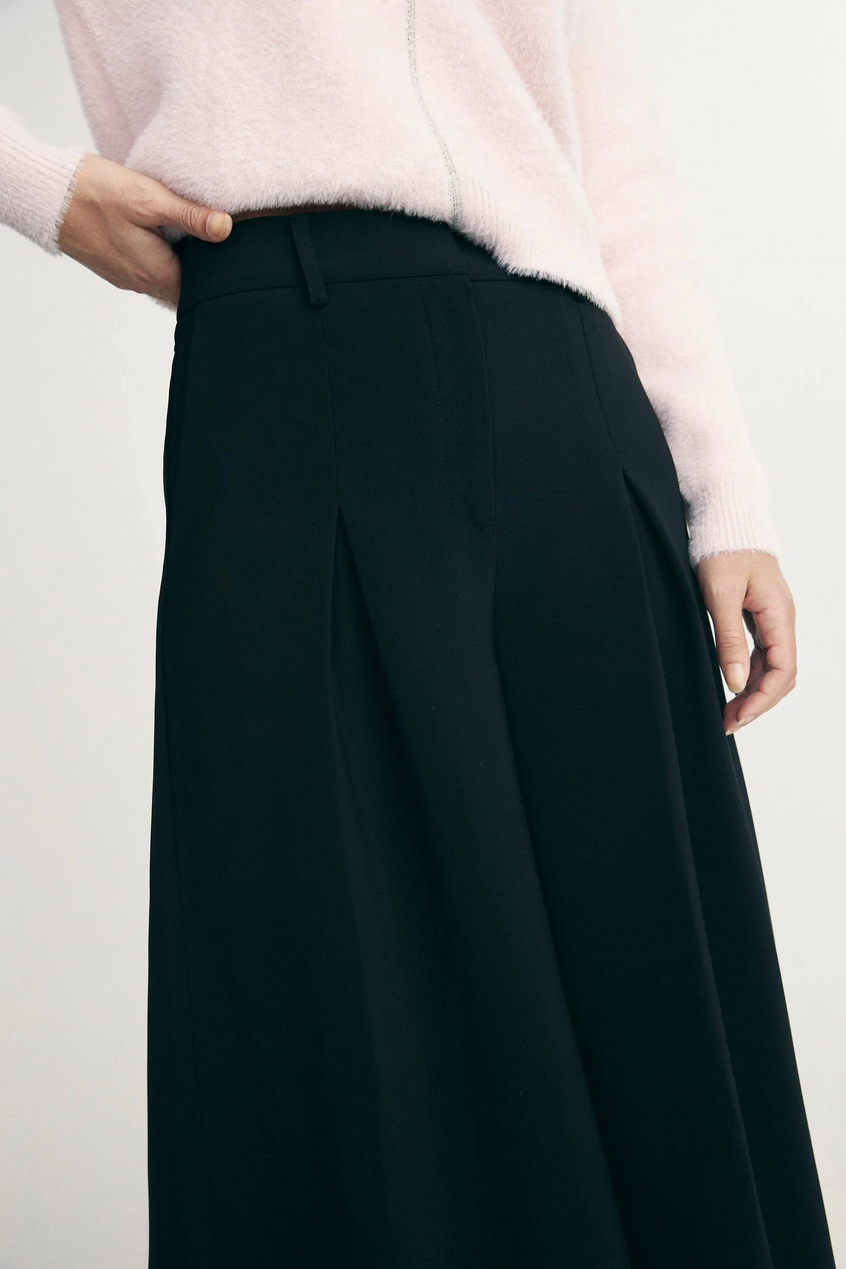 Pleated wide-leg pants - Image 3