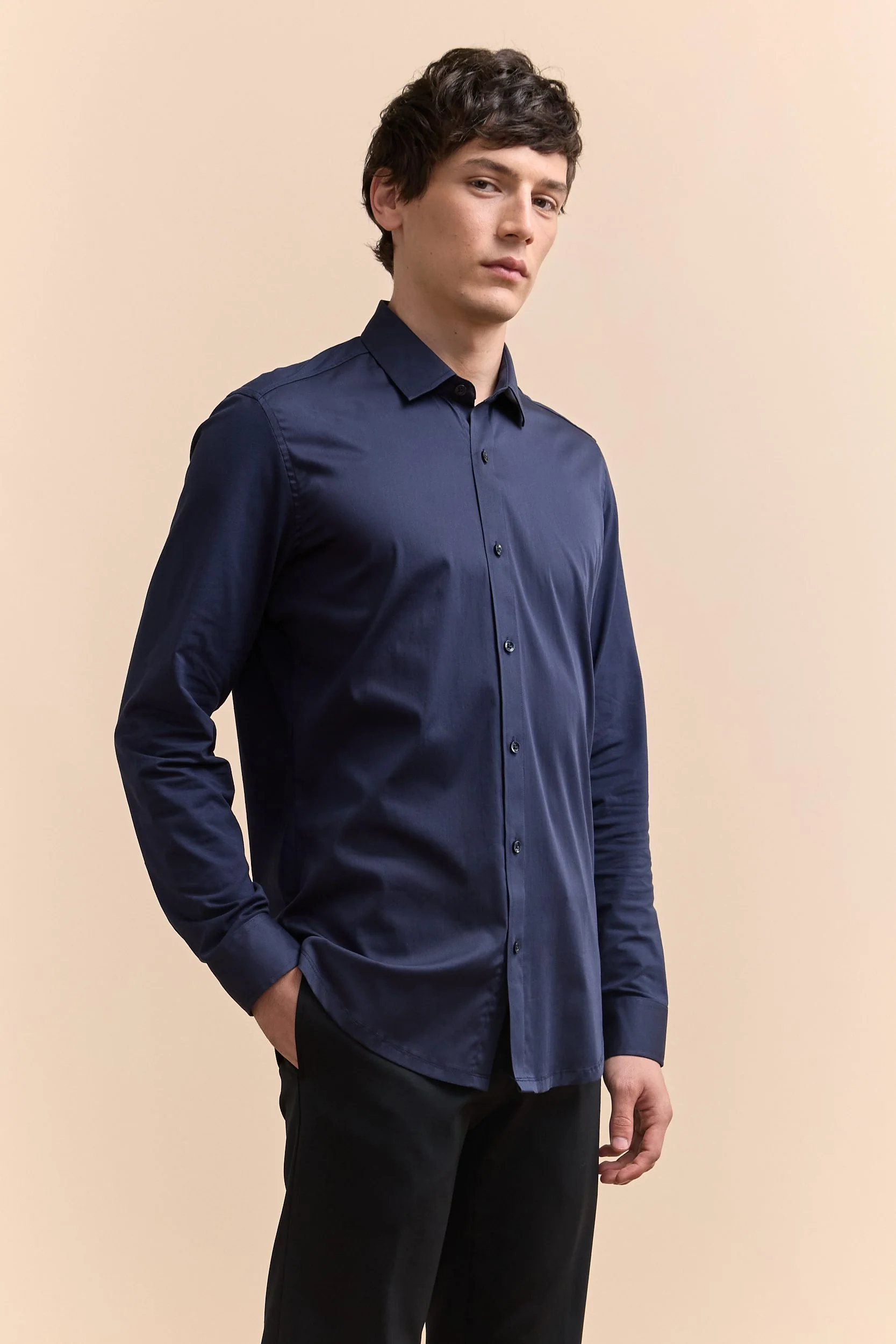 Jersey back & sleeve fitted shirt - Image 15