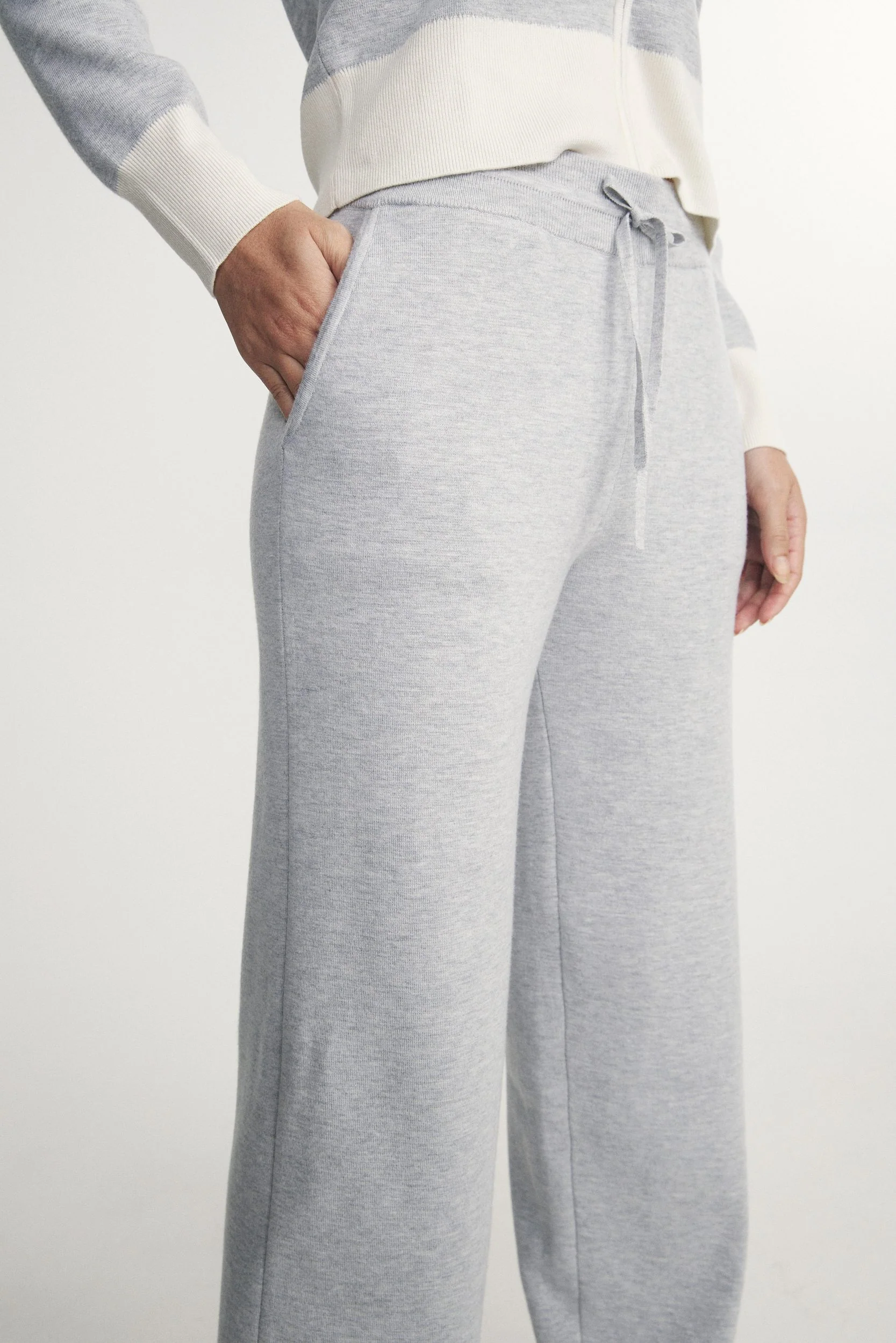 Relaxed Knit Pants - Image 3