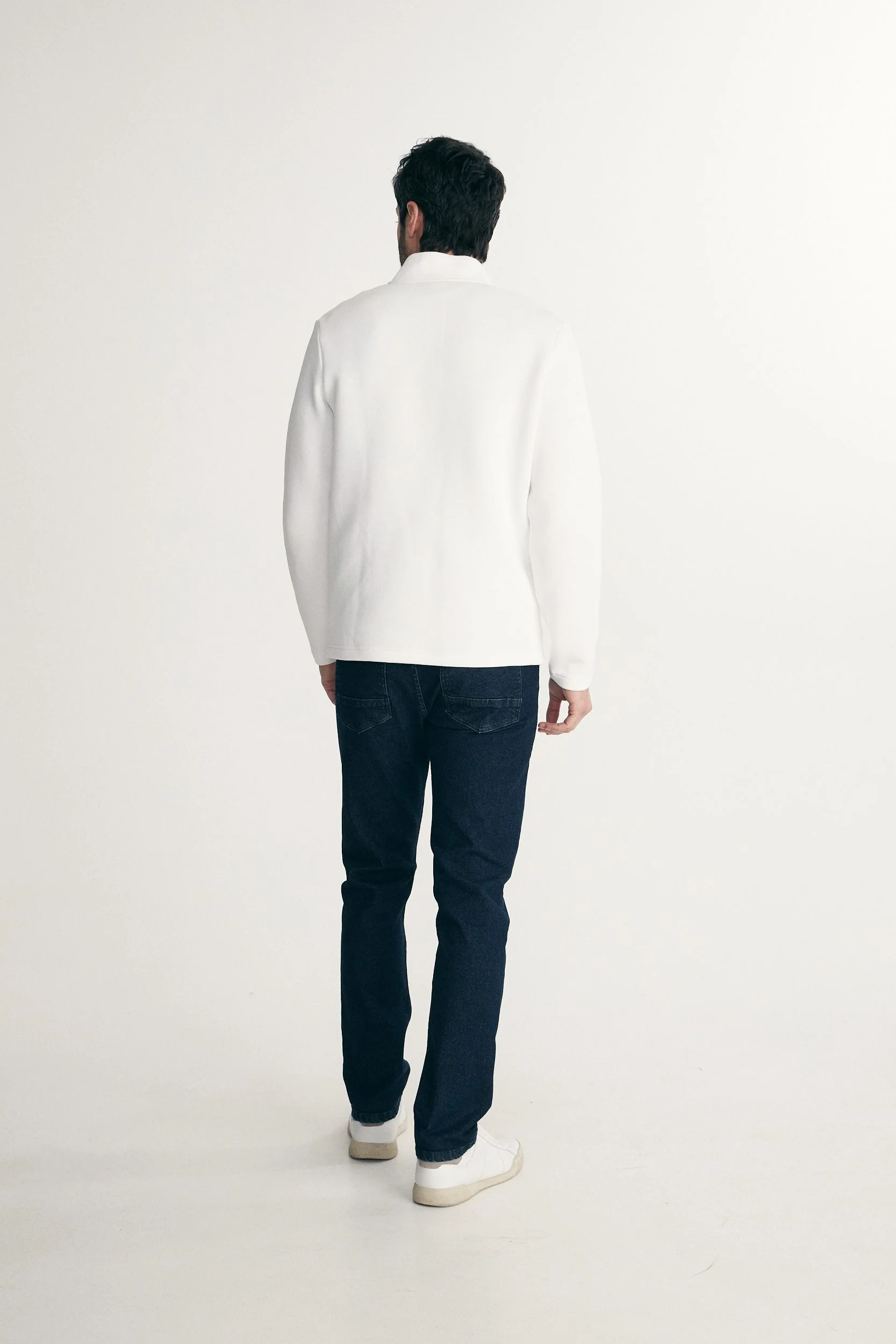 Mock neck t-shirt with buttons - Image 6