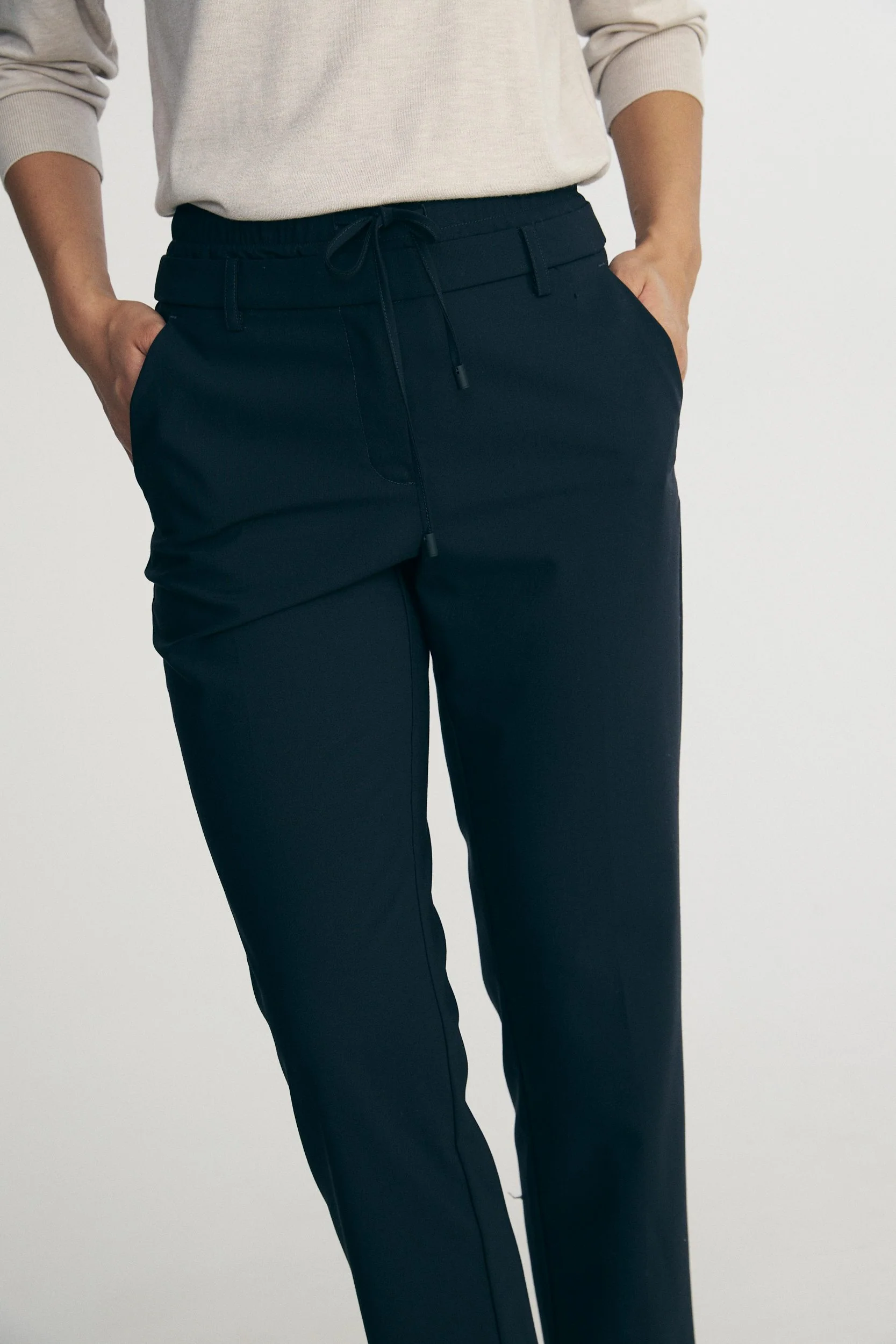 Pants with double waistband - Image 7