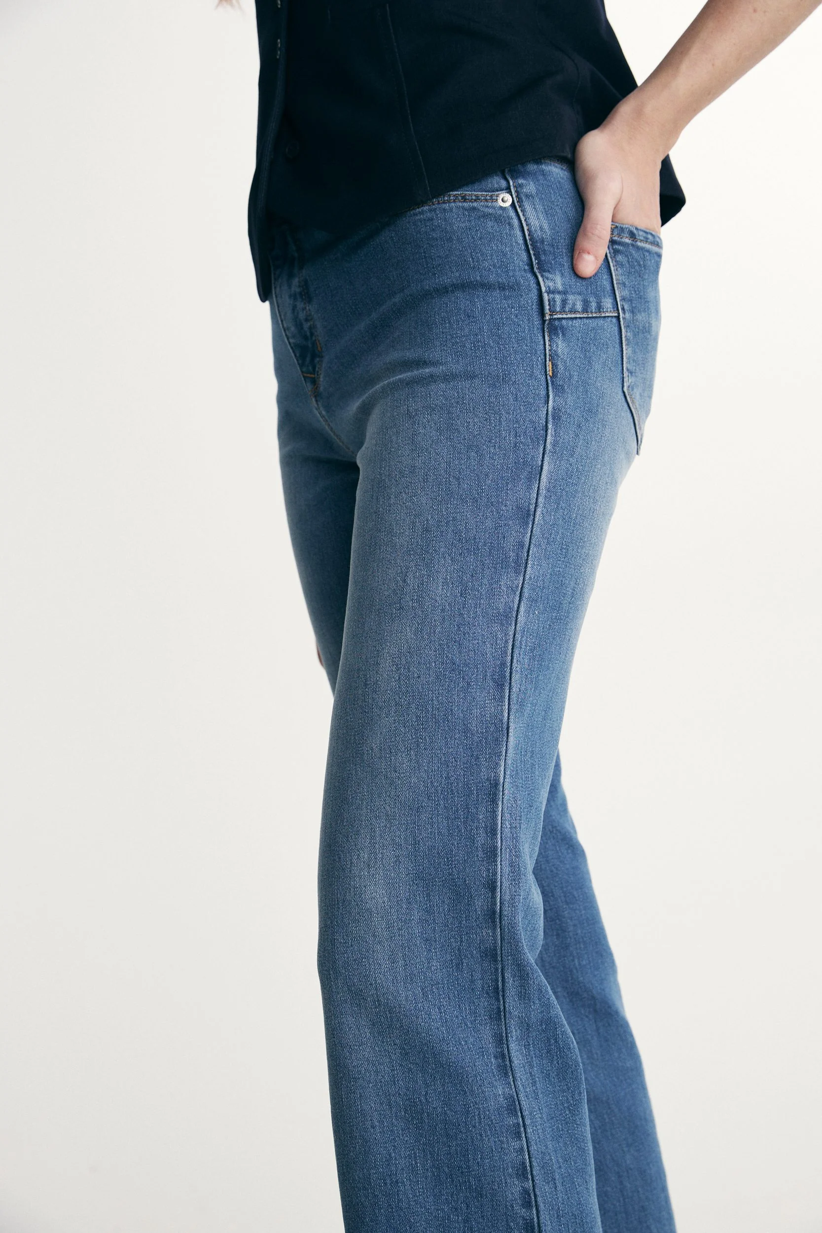Push up high waist bootcut jeans - Image 3